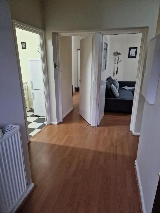 Waterloo - Zone 1 - Spacious One Bedroom Flat Лондон Экстерьер фото